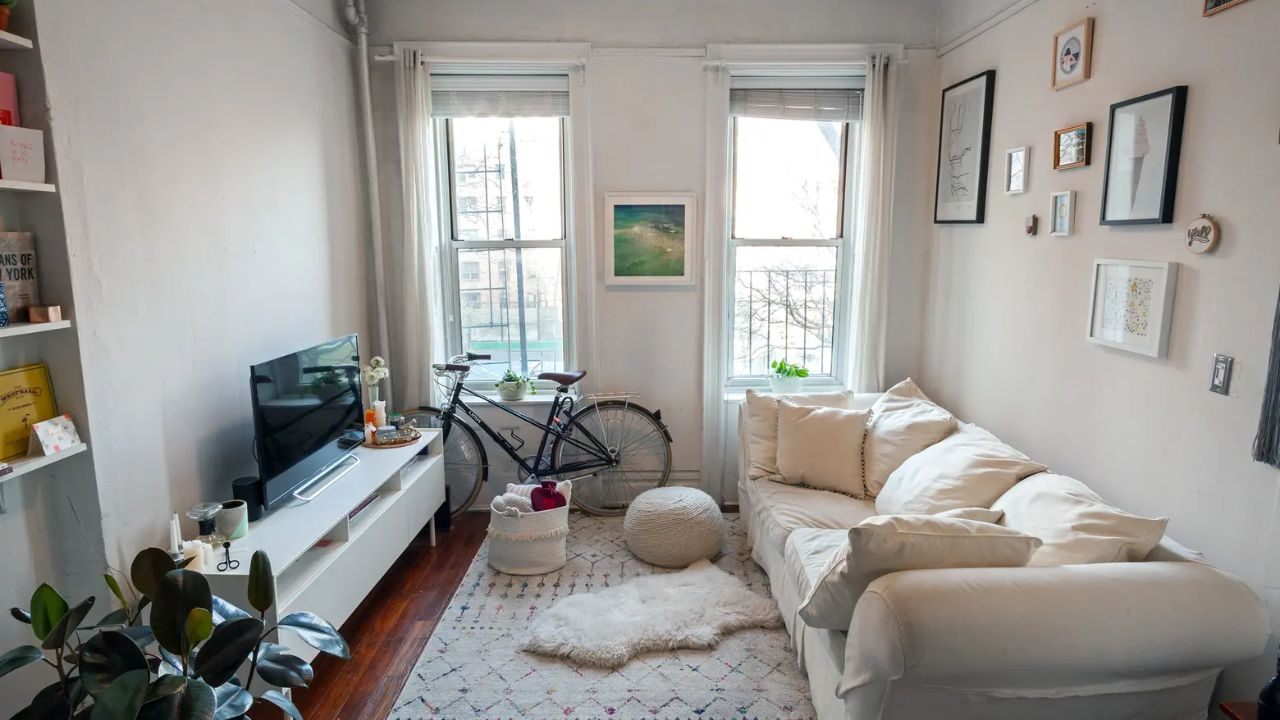 How to Organize Small Living Spaces