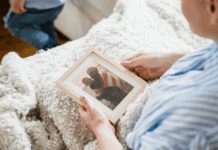 Declutter Memories: A Practical Guide to Organizing Sentimental Items for Peace of Mind