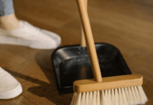 Keeping Cleaning Tools Fresh and Functional: Easy Strategies for Home Organization